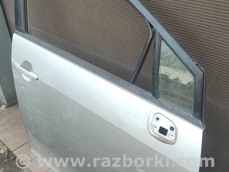 Дверь передняя правая для Toyota Corolla Verso (04.2004-03.2009) Киев 670010F010
