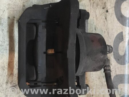 Суппорт передний правый для Toyota Corolla E120 (08.2000-02.2007) Киев 4773020600