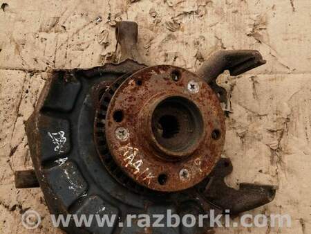 Цапфа передняя правая для Volkswagen Caddy 3 (2003-2020) Киев 1K0407255P 