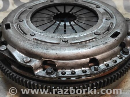 Маховик для Skoda Octavia A5 Киев 03G105266BN