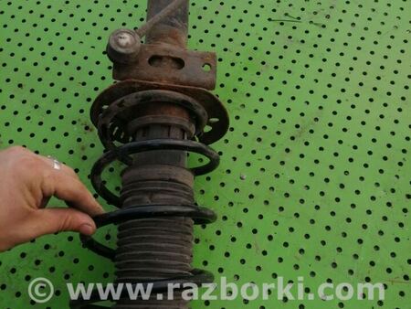 Стойка передняя для Skoda Fabia Киев 6Q0413031BH