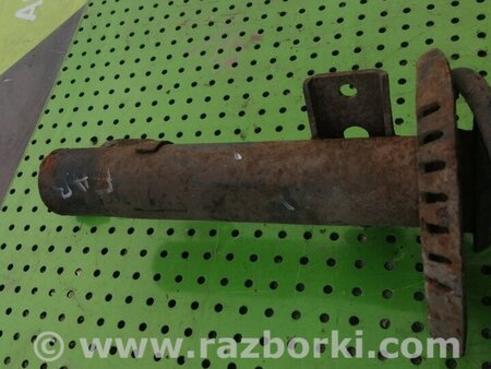 Стойка передняя для Skoda Fabia Киев 6Q0413031BH