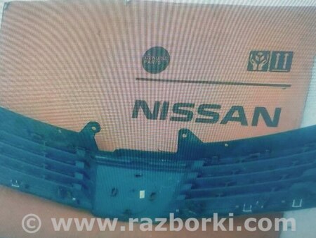 Решетка радиатора для Nissan Tiida Харьков