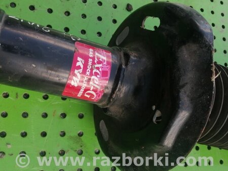 Амортизатор передний правый для Honda Civic 4D Киев 51605SNBE04