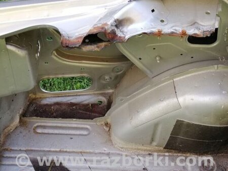 Задняя левая четверть для Volkswagen Polo 9N (2001-2012) Запорожье