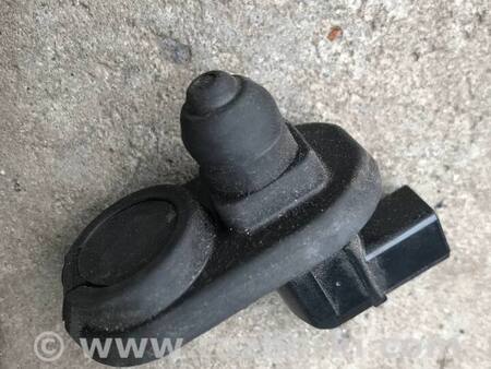 Концевик-кнопка двери для Honda Civic 4D Киев 35400-S5A-013