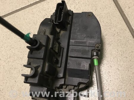 Замок двери задней правой для Nissan Qashqai (07-14) Киев 82500JD90B