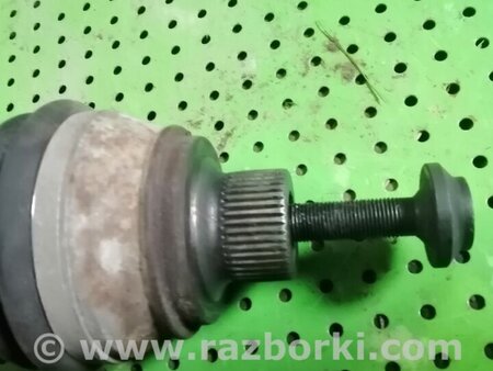 Полуось передняя для Audi (Ауди) A4 B8 - 8K2, 8K5 (08.2007-11.2015) Киев 8K0407271Q