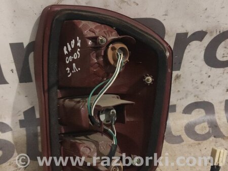 Фонарь задний левый для Toyota RAV-4 (00-05) Киев 8156142040