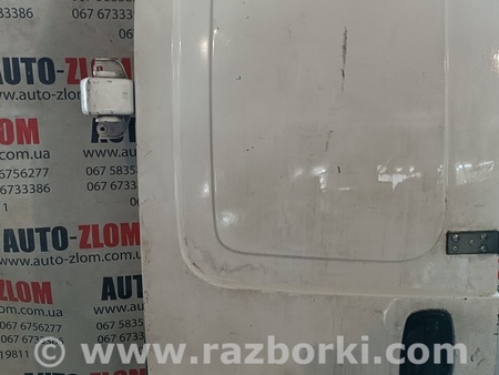 Дверь задняя левая для Opel Vivaro Львов