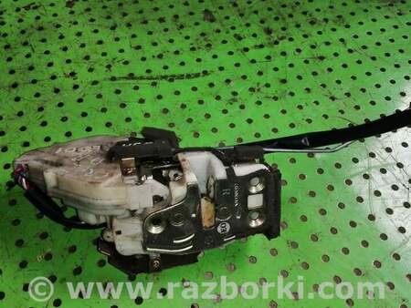 Замок двери передней правой для Honda CR-V Киев 72112S9AG11