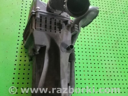 Воздушный фильтр (корпус) для Ford Fiesta Mk6 (2008-2017) Киев 8V219600BH