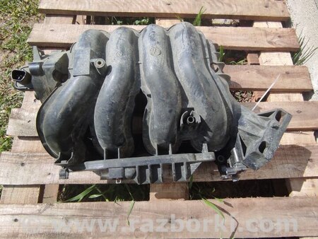 Впускной коллектор для Honda CR-V (07-11) Киев 17100-RNA-AOO