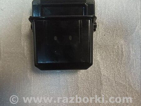 Пепельница для Toyota Land Cruiser Prado 120 Киев 74130-33020, 1А431-002G