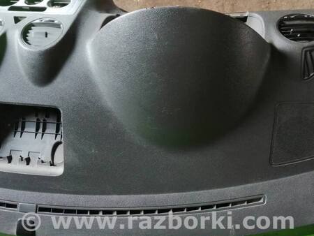 Торпеда для Volkswagen Caddy 3 (2003-2020) Киев 2K1858295C