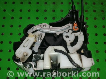 Замок двери задней правой для Citroen C-Crosser Киев 9138Q6