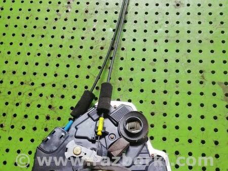 Замок двери передней правой для Lexus RX300/330/350/400 (03-09) Киев 690300E010