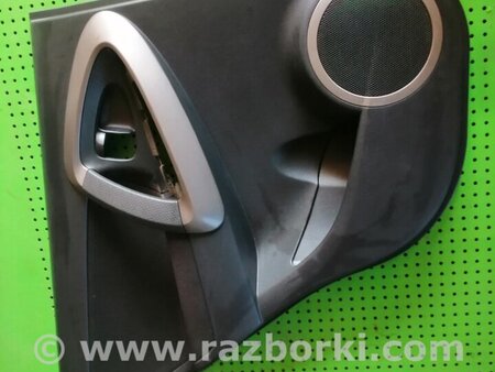 Карта двери задней левой для Toyota RAV-4 (05-12) Киев 6764042330B0