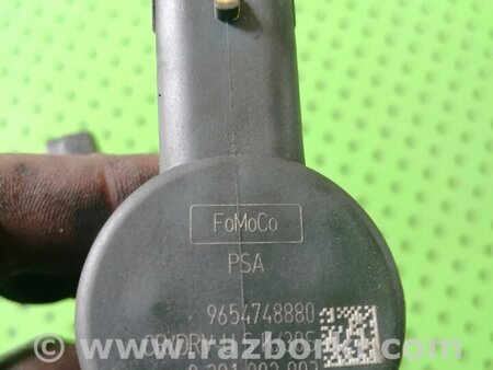 Топливная рампа в сборе для Citroen C-Crosser Киев 1570L3