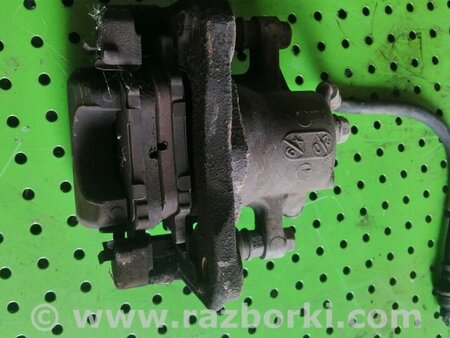 Суппорт задний левый для Toyota RAV-4 (05-12) Киев 4785042060