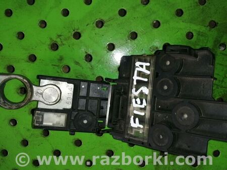 Блок предохранителей для Ford Fiesta Mk6 (2008-2017) Киев 1520976