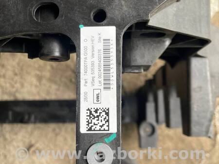 Передняя панель (Телевизор) для Honda CR-V Киев 74000TPA
