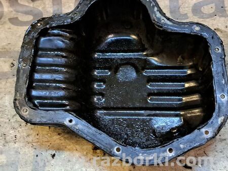 Поддон масляный для Toyota RAV-4 (00-05) Киев 1210128050