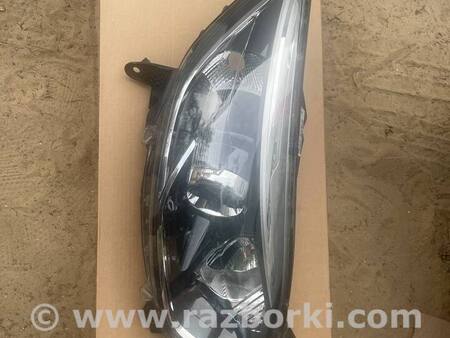 Фара передняя правая для Renault Captur (2013-...) Киев 260603859R