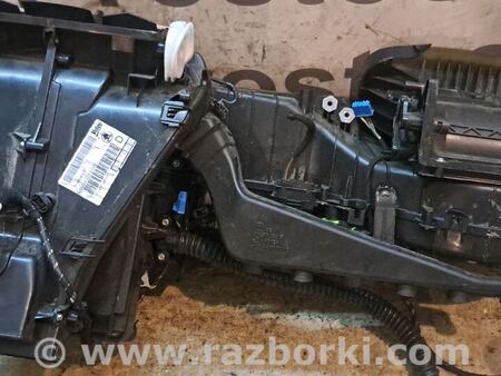Корпус печки для Skoda Octavia A5 Киев 1Z1820003