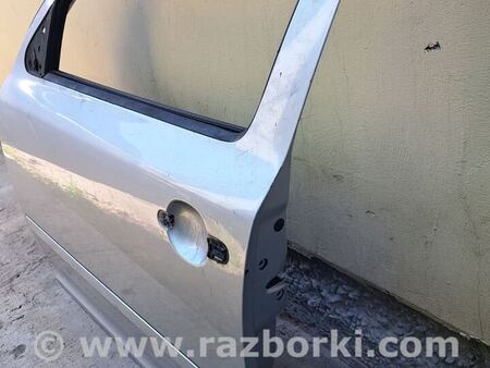 Дверь передняя левая для Skoda Octavia A5 Киев 1Z0831051
