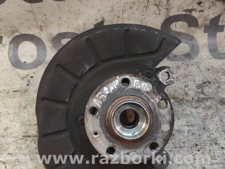 Цапфа передняя правая для Skoda Octavia A5 Киев 1K0407256AA