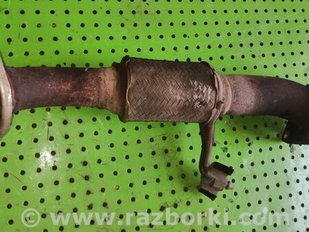 Приемная труба глушителя для Honda CR-V (02-06) Киев 18210SKNE01