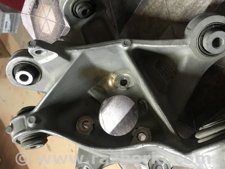 Цапфа задняя левая для Tesla Model Y Белая Церковь 1188411-00-E