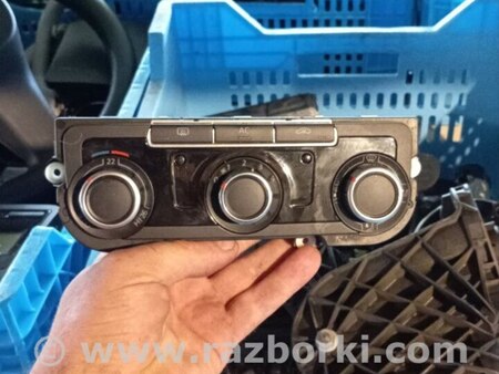 Блок управления печкой для Volkswagen Caddy 3 (2003-2020) Запорожье 5HB00975110