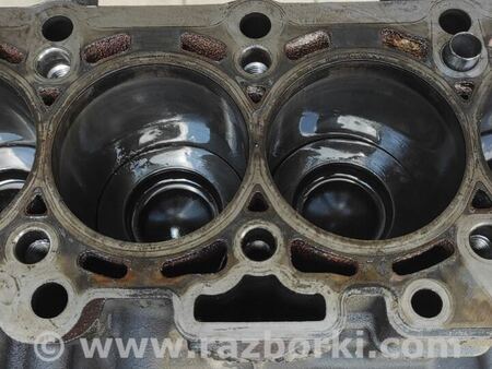 Блок цилиндров для Skoda Octavia A5 Киев 03L103011AQ