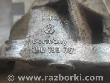 Кронштейн крепления КПП для Volkswagen Golf II Mk2 (08.1983-09.1991) Киев 1H0199351
