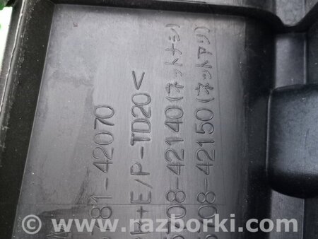 Пластик под лобовое стекло для Toyota RAV-4 (05-12) Киев 5578142070