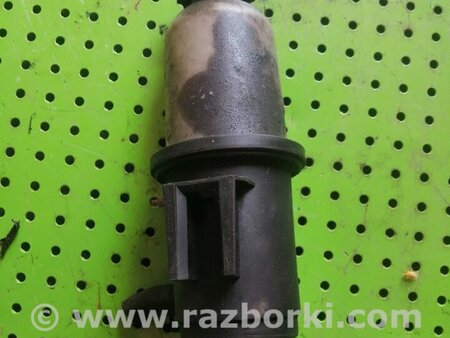 Бачок гидроусилителя для Chrysler Voyager Киев 04743067AB