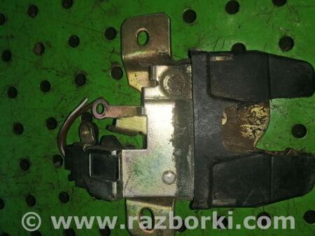 Замок крышки багажника для Volkswagen Passat B4 (10.1993-05.1997) Киев 357827563