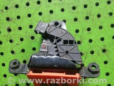 Замок крышки багажника для Skoda Fabia Киев 6Y9827501F