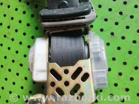 Ремень безопасности передний для Toyota RAV-4 (00-05) Киев 7322042222C1
