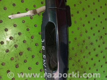 Ручка двери задней правой для Toyota RAV-4 (05-12) Киев 6920342040