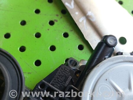 Стеклоподъемник задний правый для Toyota RAV-4 (05-12) Киев 8572035140