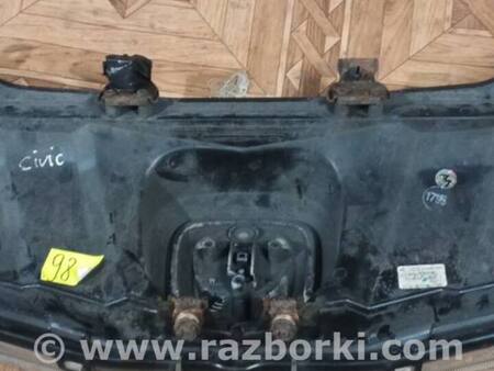 Решетка радиатора для Honda Civic 5D 8G Киев 71120-SMG-E010-M1