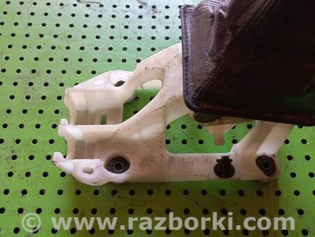 Кулиса для Toyota RAV-4 (05-12) Киев 3353042070