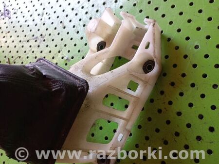 Кулиса для Toyota RAV-4 (05-12) Киев 3353042070