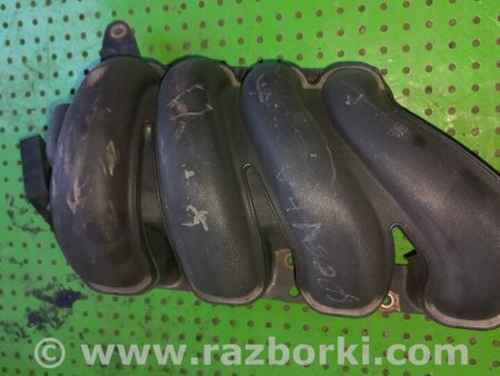 Впускной коллектор для Toyota Avensis T250 (02.2003-10.2009) Киев 1712022030