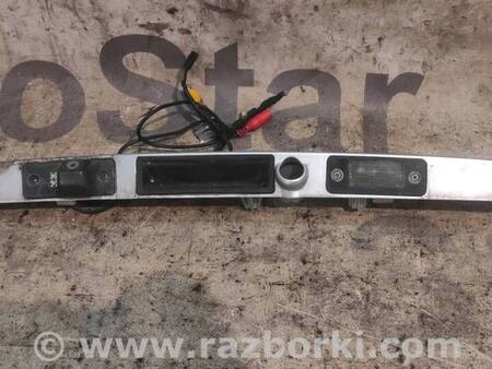 Накладка крышки багажника для Audi (Ауди) A8 D3 (07.2002-10.2009) Киев 4E0827576DGRU