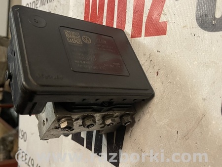 Блок ABS для Volkswagen Golf VII Mk7 (08.2012-...) Львов 3Q0614517T, 3Q0907379T
