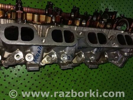 Головка блока для Toyota Avensis T250 (02.2003-10.2009) Киев 1110128021